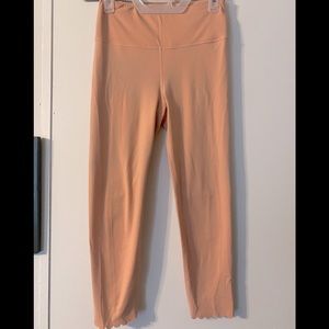 Boutique Scalloped Leggings